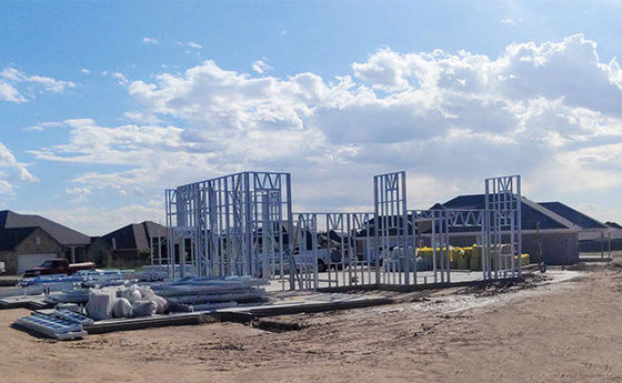 Casa unifamiliar de villa con estructura de acero ligero prefabricada de EE. UU. con grandes ventanales