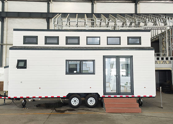 Casa prefabricada diminuta de 2 dormitorios en venta | Con patio y lista para enviar